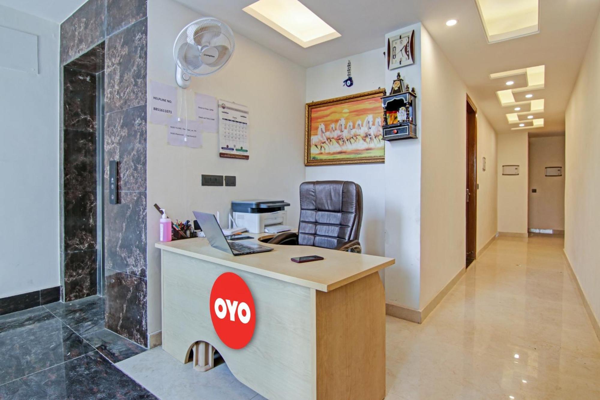 Hotel O Sai Kripa Stay New Delhi Bagian luar foto